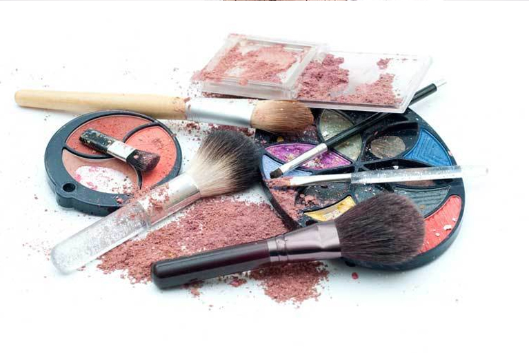 ‘Beauty is Pain’: How the Environment Suffers From Cosmetic Waste